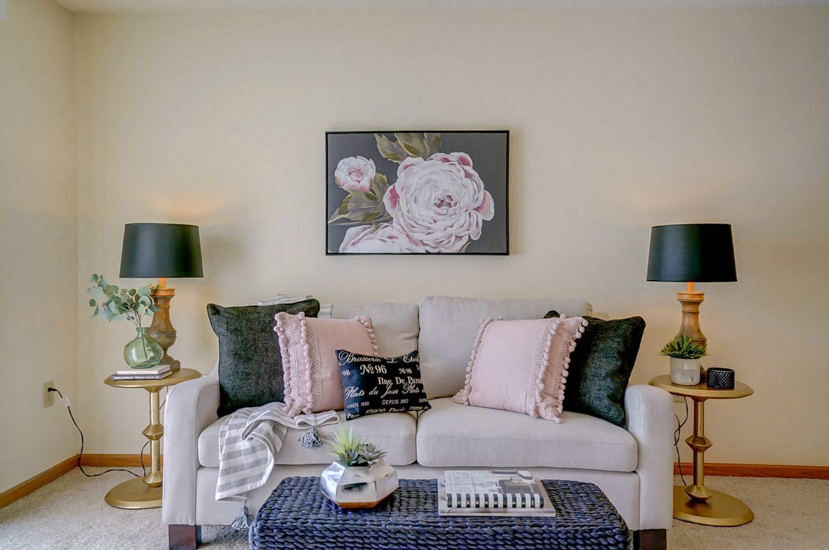 Gallery Photo 17
